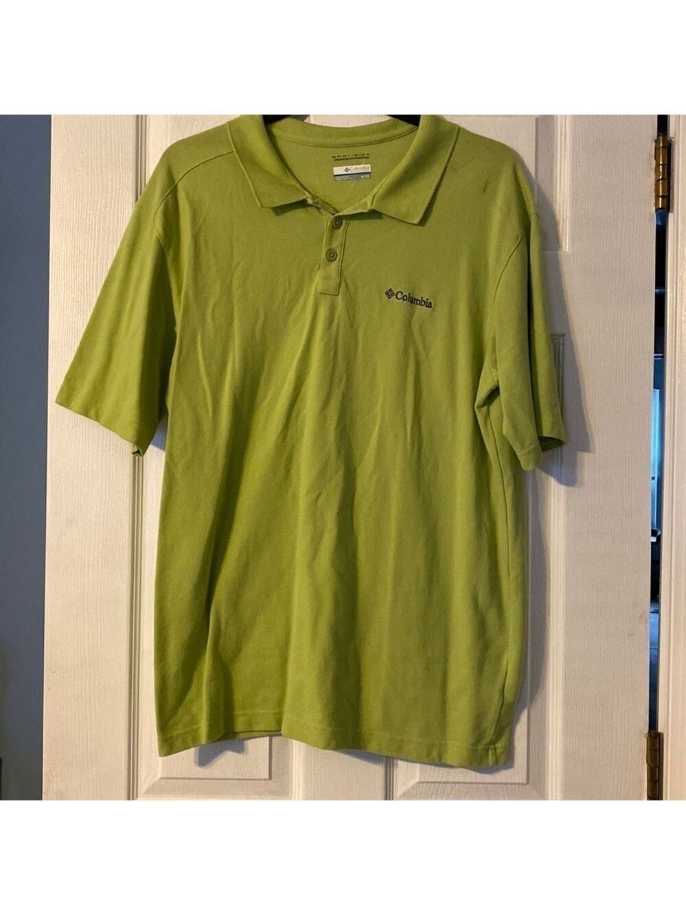Columbia mens polo; size XL